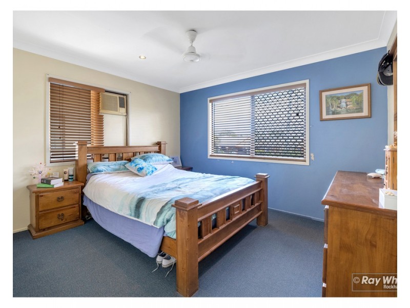 105 Boland Street, Park Avenue QLD 4701