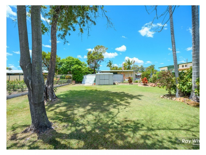105 Boland Street, Park Avenue QLD 4701