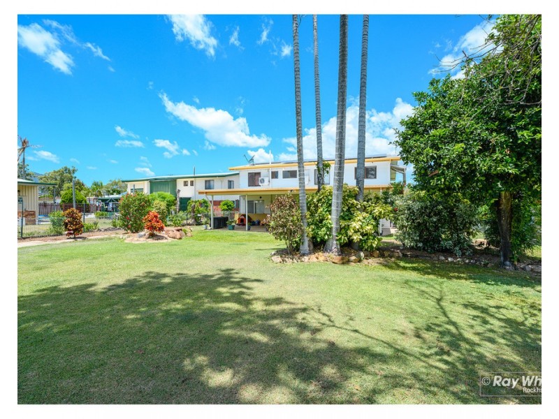 105 Boland Street, Park Avenue QLD 4701