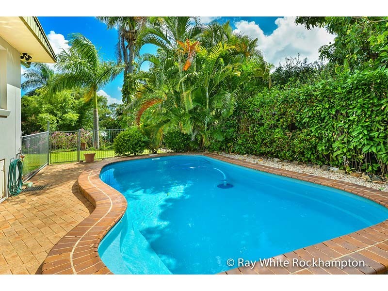 1 Higgins Street, The Range QLD 4700