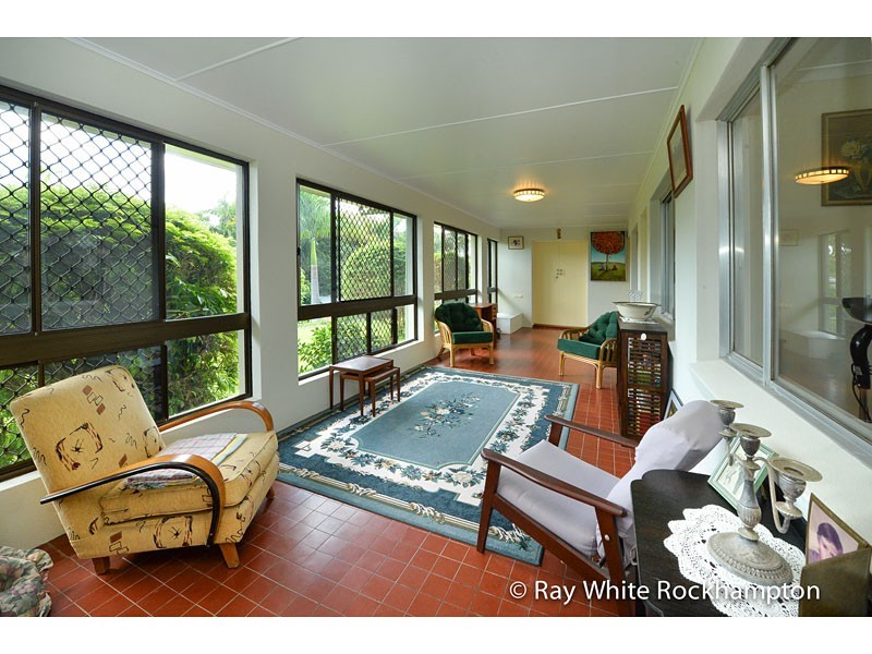 1 Higgins Street, The Range QLD 4700
