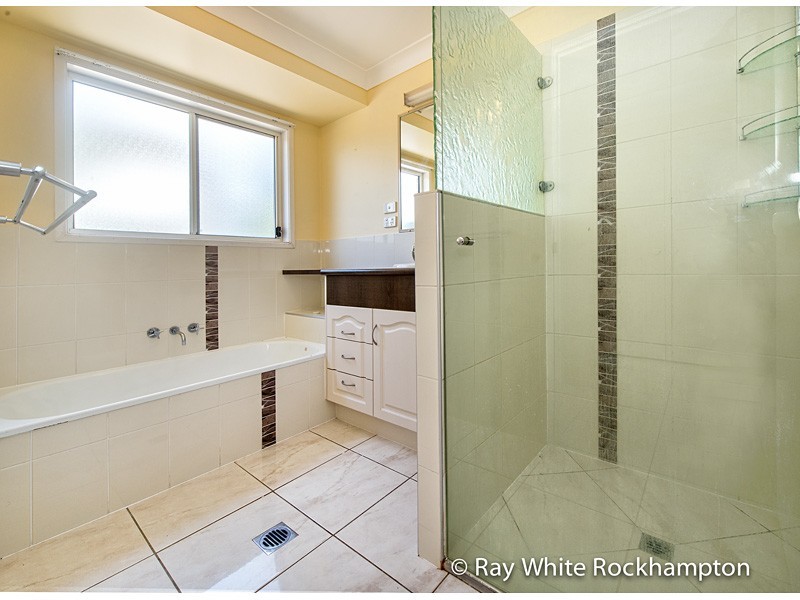 41 Samuel Crescent, Parkhurst QLD 4702