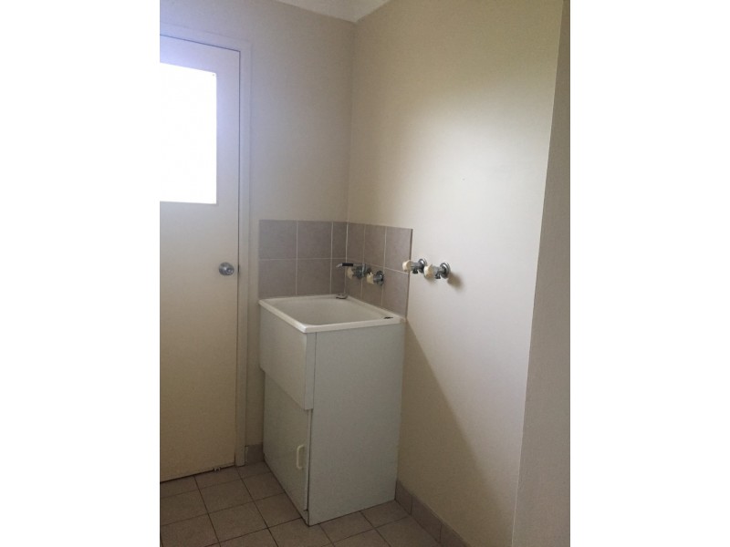 17A Price Avenue, Kawana QLD 4701