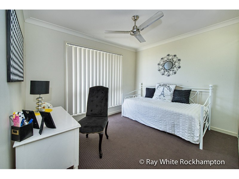 6 Vermont Drive, Parkhurst QLD 4702