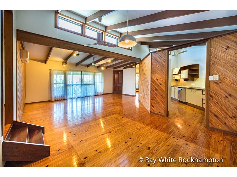 70 Glencoe Street, The Range QLD 4700