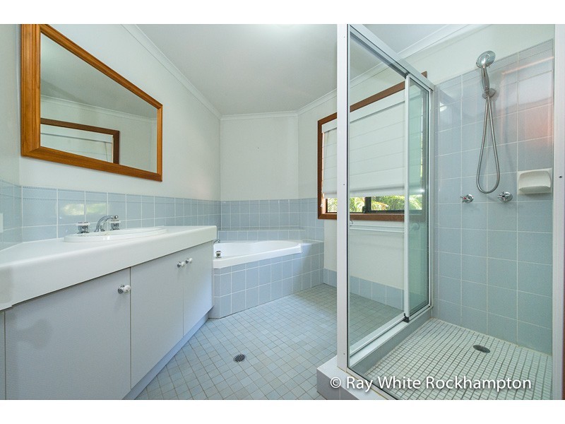 70 Glencoe Street, The Range QLD 4700