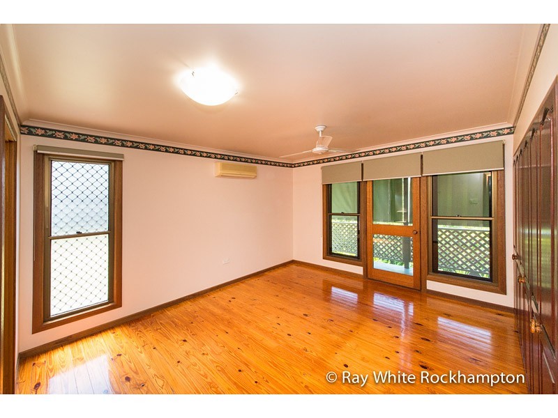 70 Glencoe Street, The Range QLD 4700
