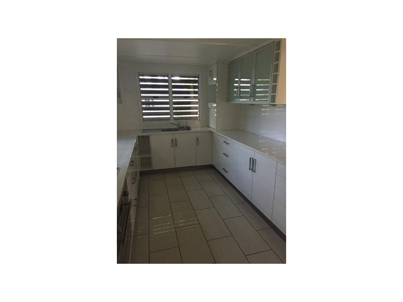 270 Upper Dawson Road, The Range QLD 4700