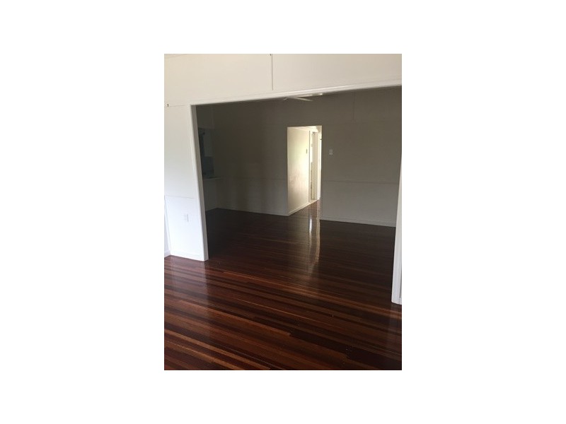 270 Upper Dawson Road, The Range QLD 4700