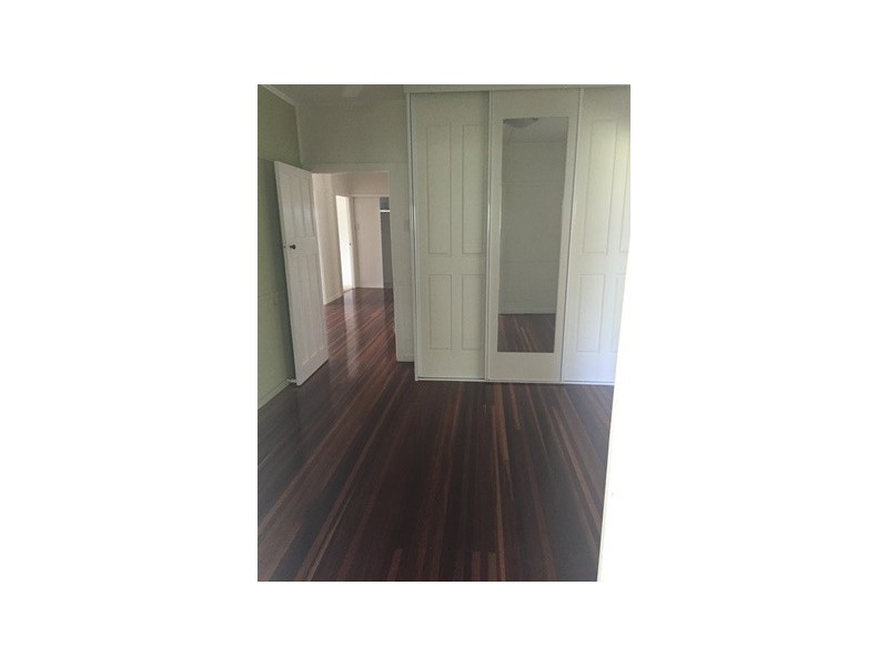 270 Upper Dawson Road, The Range QLD 4700