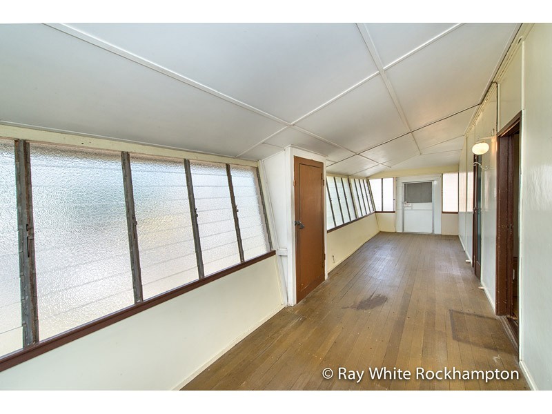 54 Caroline Street, Allenstown QLD 4700