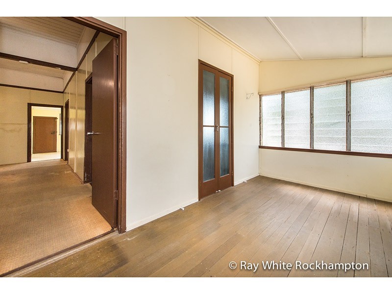 54 Caroline Street, Allenstown QLD 4700