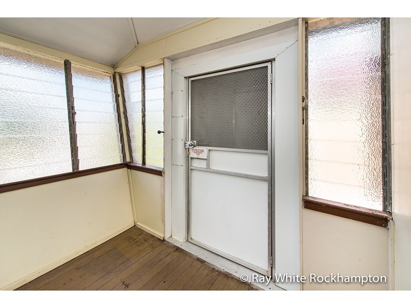 54 Caroline Street, Allenstown QLD 4700