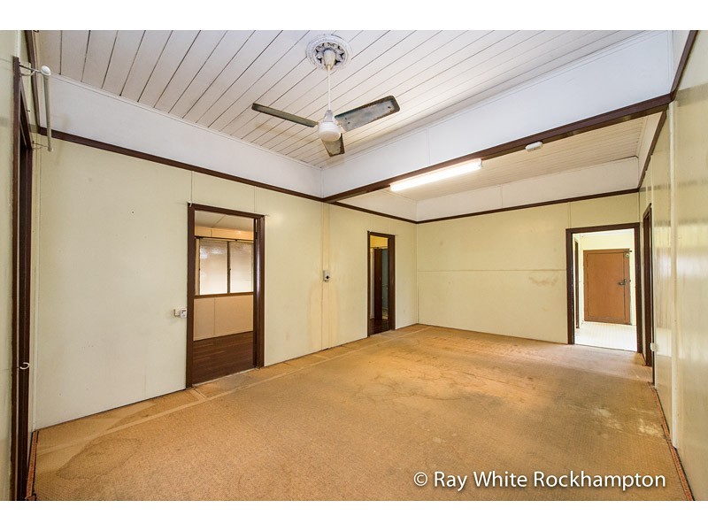 54 Caroline Street, Allenstown QLD 4700