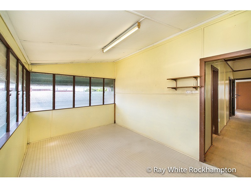 54 Caroline Street, Allenstown QLD 4700