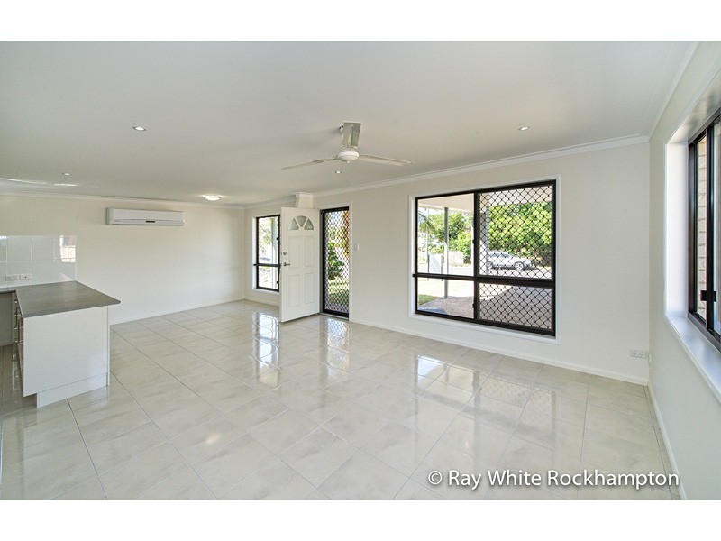 375 Paterson Avenue, Koongal QLD 4701