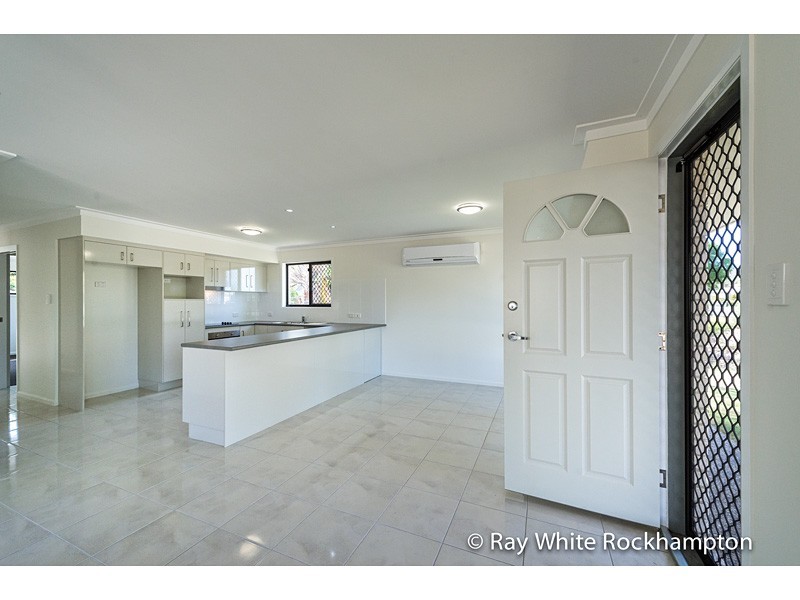 375 Paterson Avenue, Koongal QLD 4701