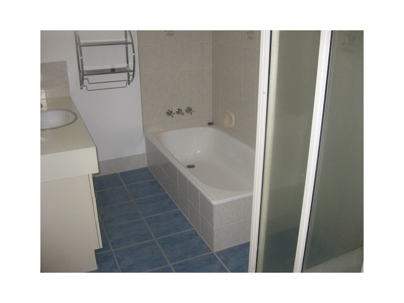 460 Eichelberger Street, Frenchville QLD 4701