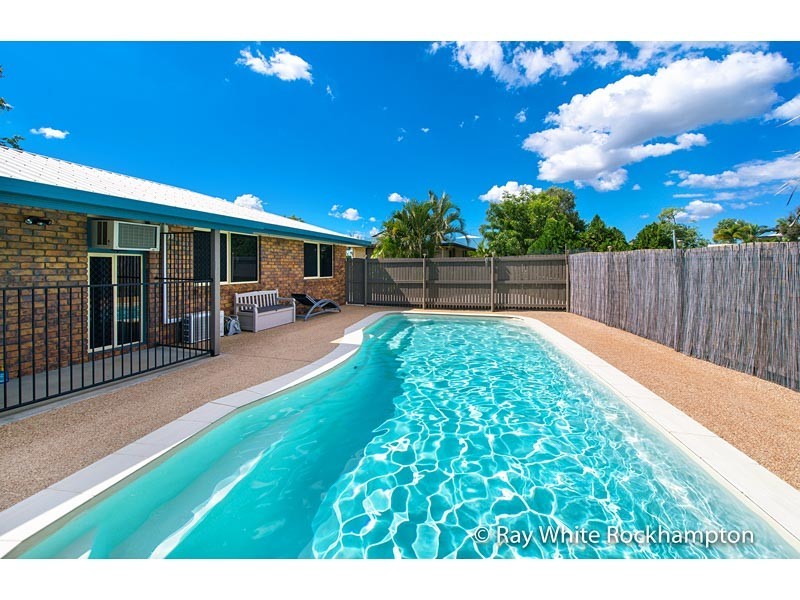 3 Banksia Court, Gracemere QLD 4702