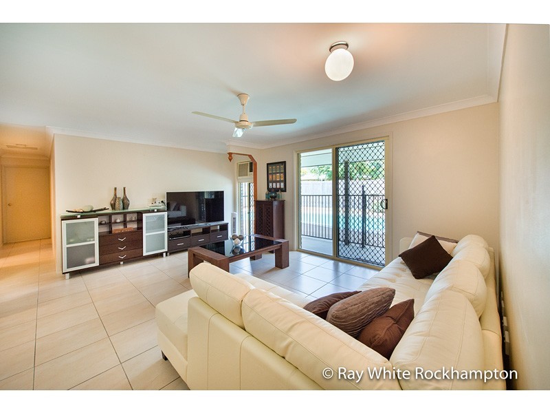 3 Banksia Court, Gracemere QLD 4702