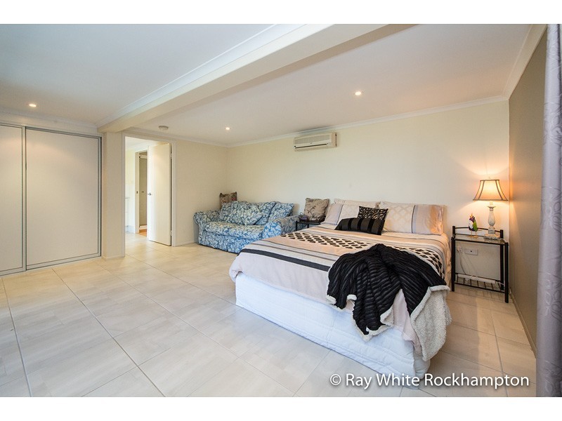 5 Bellevue Terrace, The Range QLD 4700