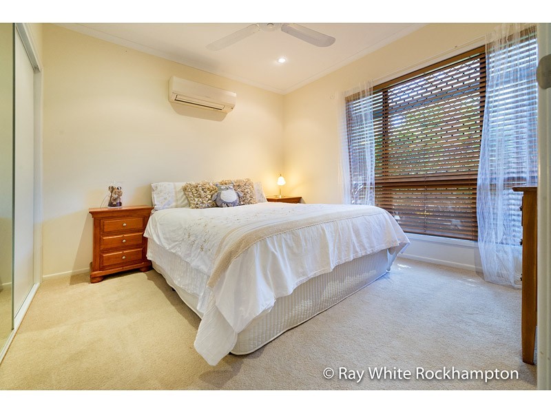 5 Bellevue Terrace, The Range QLD 4700