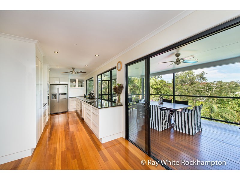 5 Bellevue Terrace, The Range QLD 4700