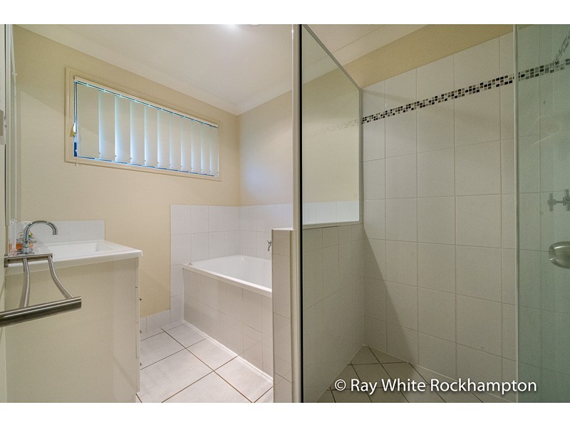 18 Gilmore Court, Gracemere QLD 4702