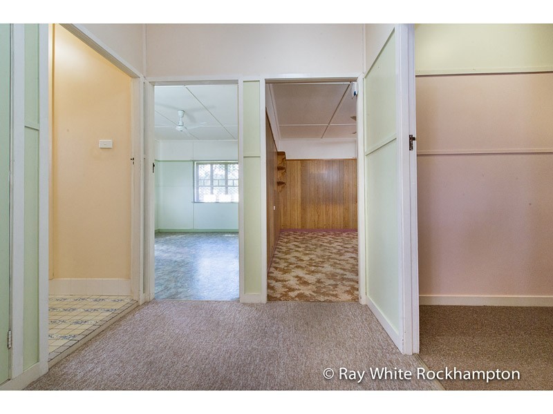 185 Baker Street, Koongal QLD 4701