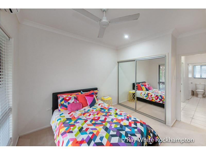 128 Angela Road, Rockyview QLD 4701