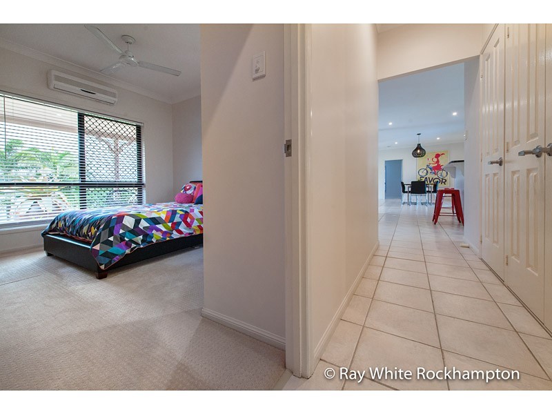 128 Angela Road, Rockyview QLD 4701