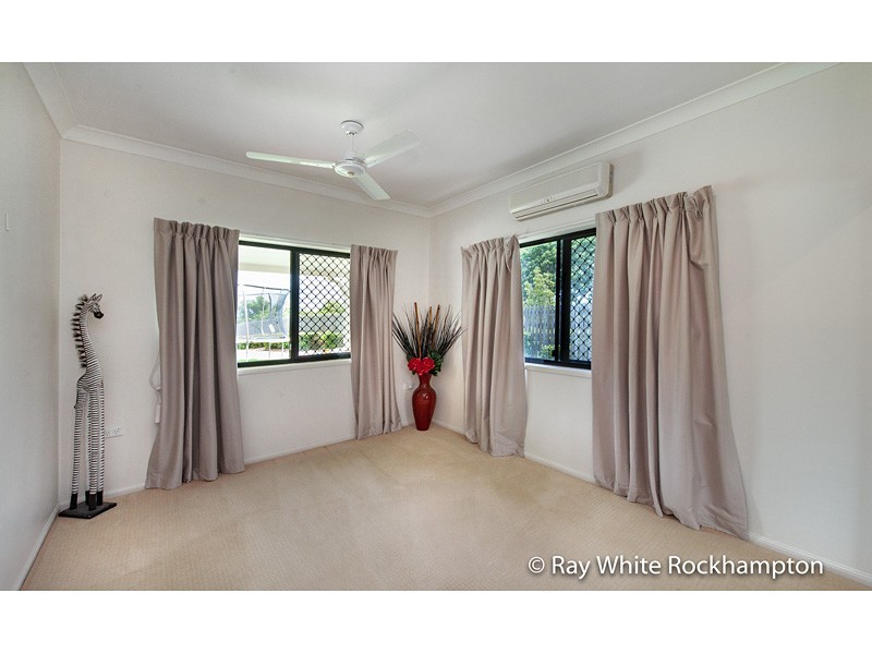 128 Angela Road, Rockyview QLD 4701