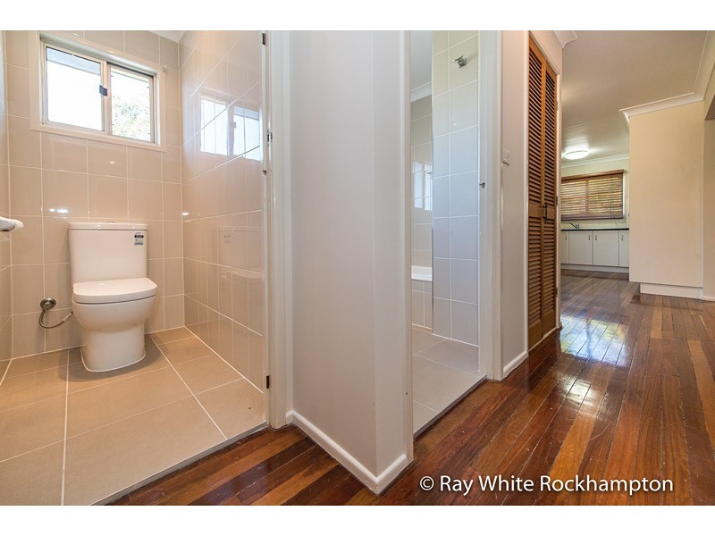 17 Lodwick Close, Gracemere QLD 4702