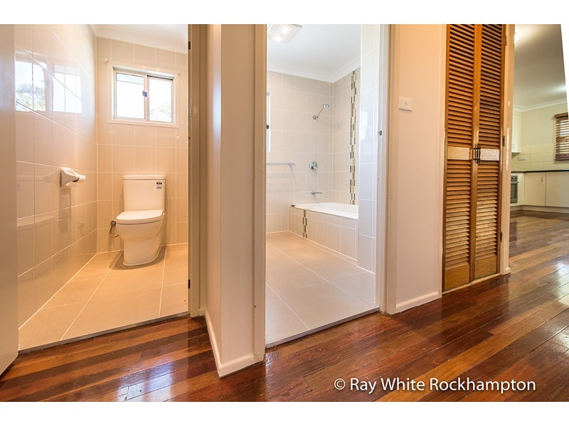 17 Lodwick Close, Gracemere QLD 4702