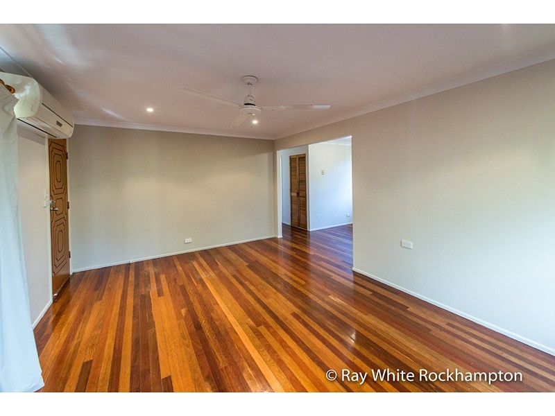 17 Lodwick Close, Gracemere QLD 4702