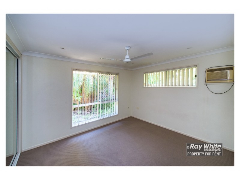 26 Hutcheon Street, Kawana QLD 4701