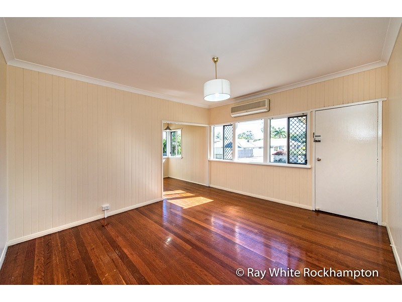 303 Berserker Street, Berserker QLD 4701