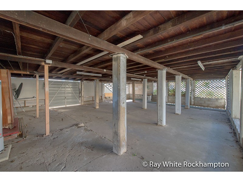 303 Berserker Street, Berserker QLD 4701