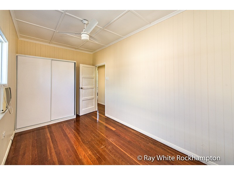 303 Berserker Street, Berserker QLD 4701