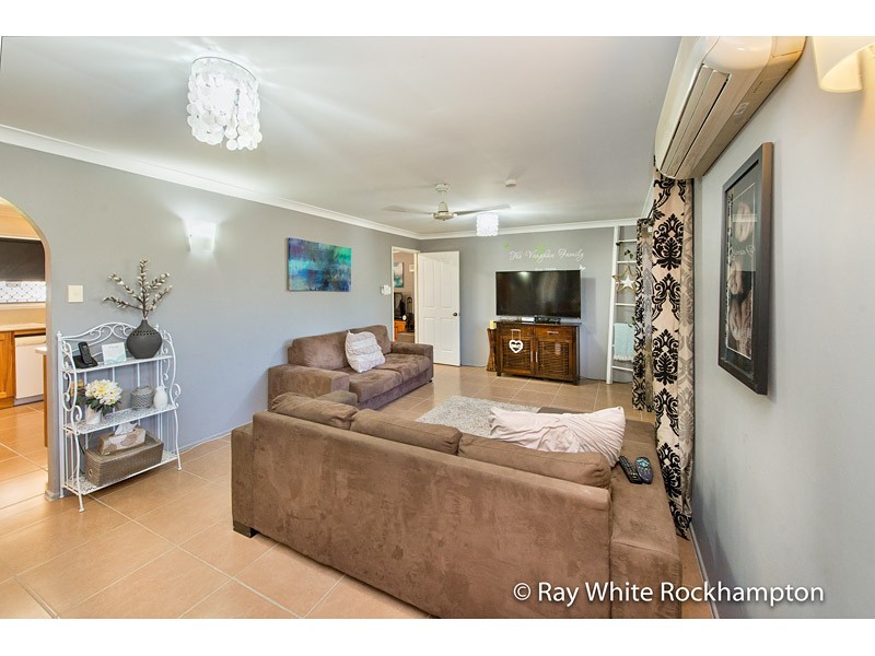 10 Glover Street, Gracemere QLD 4702
