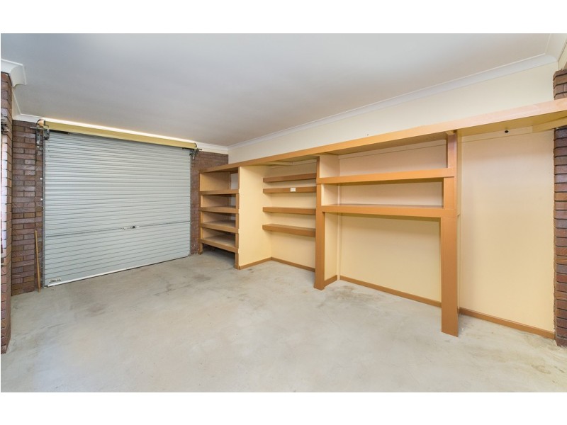 17 Hinton Street, Koongal QLD 4701