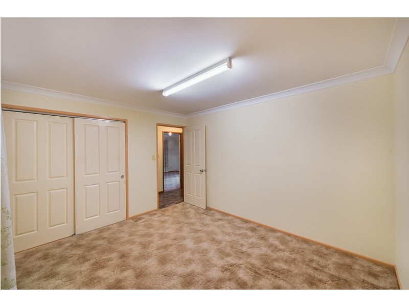 17 Hinton Street, Koongal QLD 4701