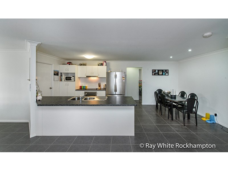 42 Leichhardt Drive, Gracemere QLD 4702