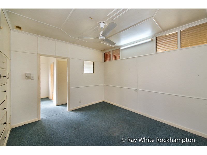 254 Hook Street, Berserker QLD 4701