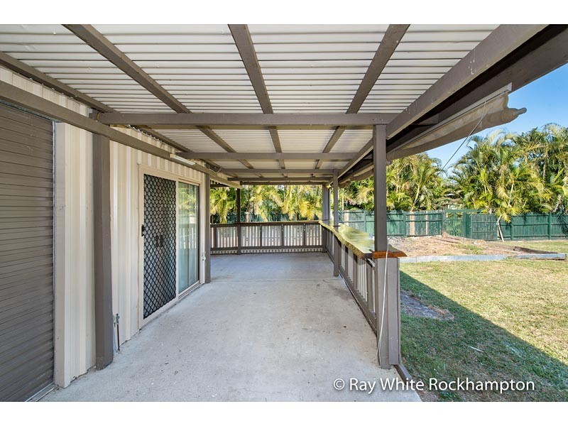 102 Berserker Street, Berserker QLD 4701