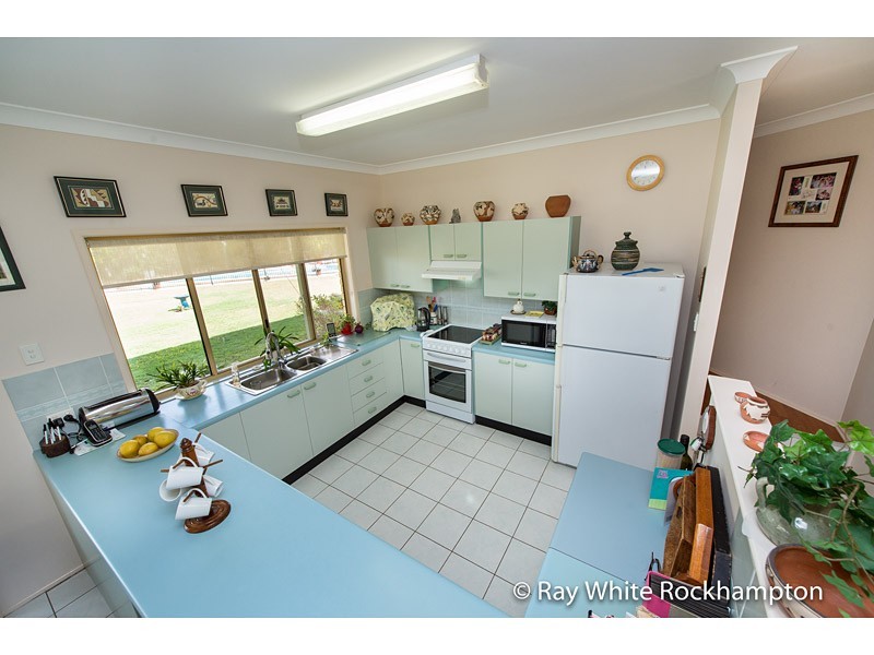 49 Keryn Drive, The Caves QLD 4702