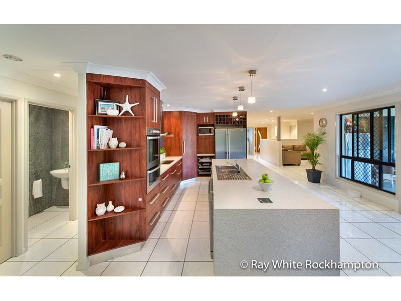 1-5 Goldfinch Drive, Parkhurst QLD 4702