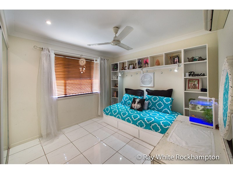 1-5 Goldfinch Drive, Parkhurst QLD 4702