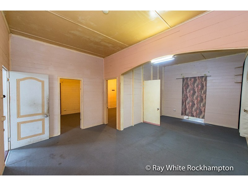 81 James Street, Mount Morgan QLD 4714