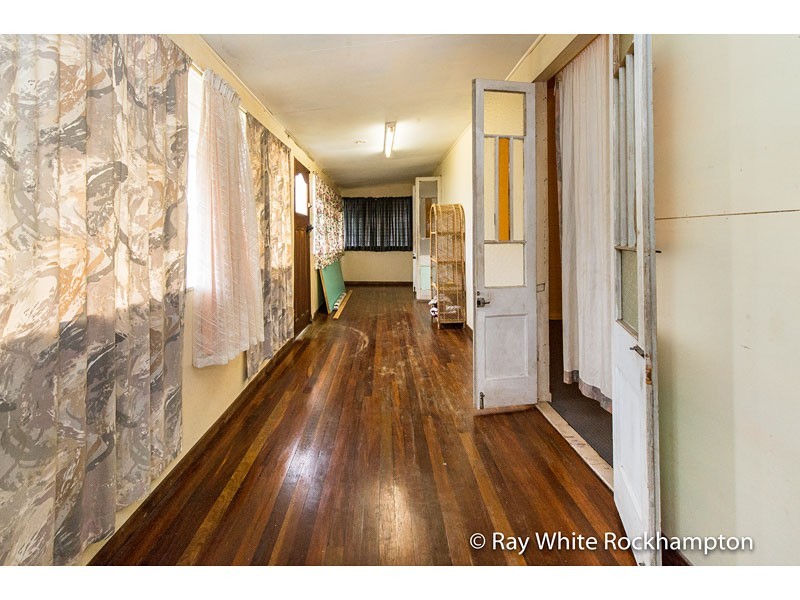 81 James Street, Mount Morgan QLD 4714